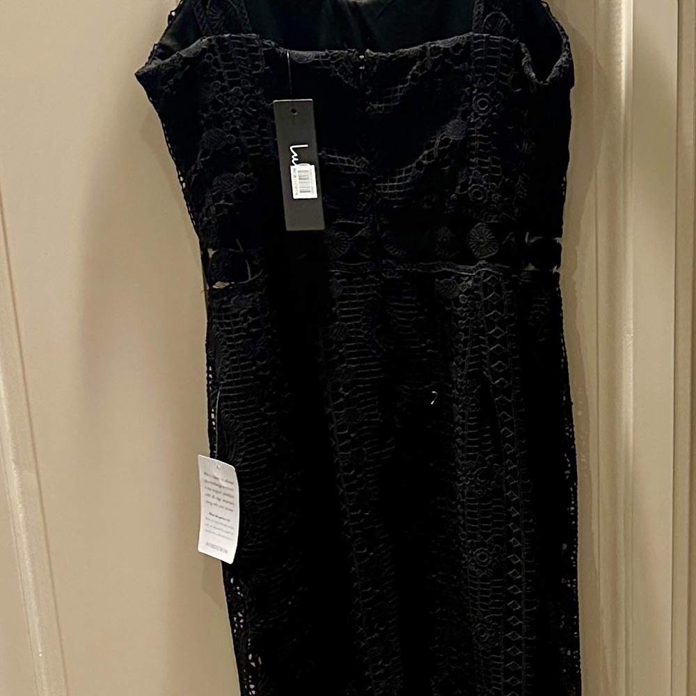 💋🌹NWT!! Lulu's Black Lace Midi Dress - Picture 3 of 9